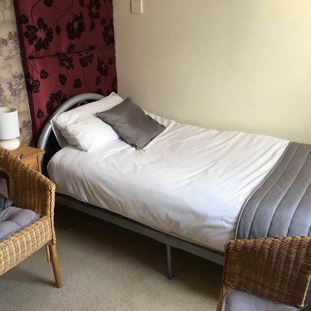 Dean Valley Panorama Bed & Breakfast 利德尼 外观 照片