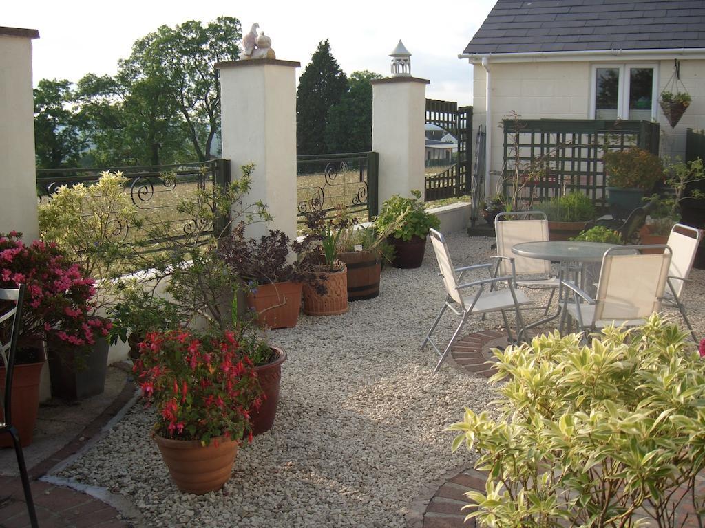 Dean Valley Panorama Bed & Breakfast 利德尼 外观 照片