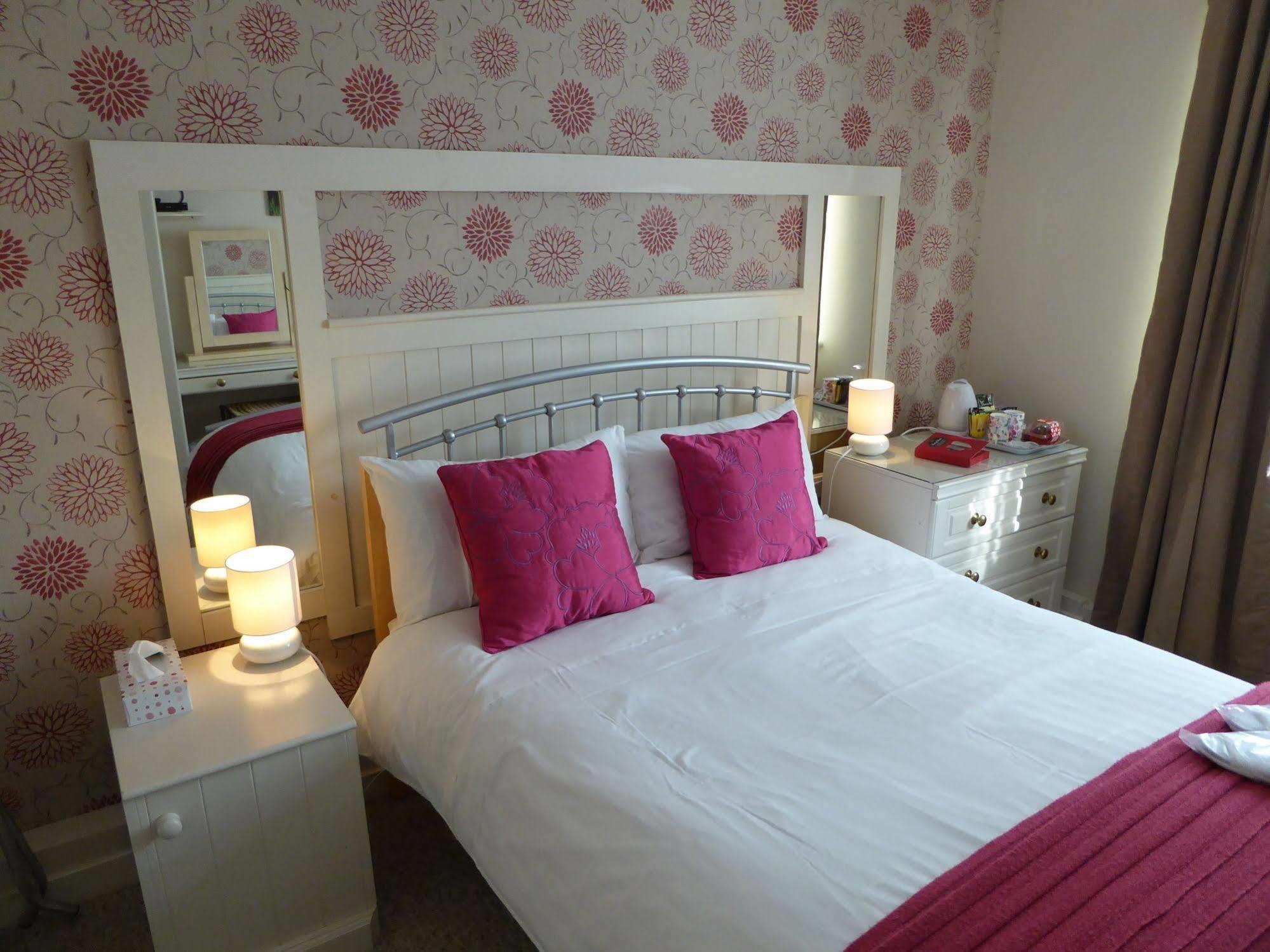 Dean Valley Panorama Bed & Breakfast 利德尼 外观 照片